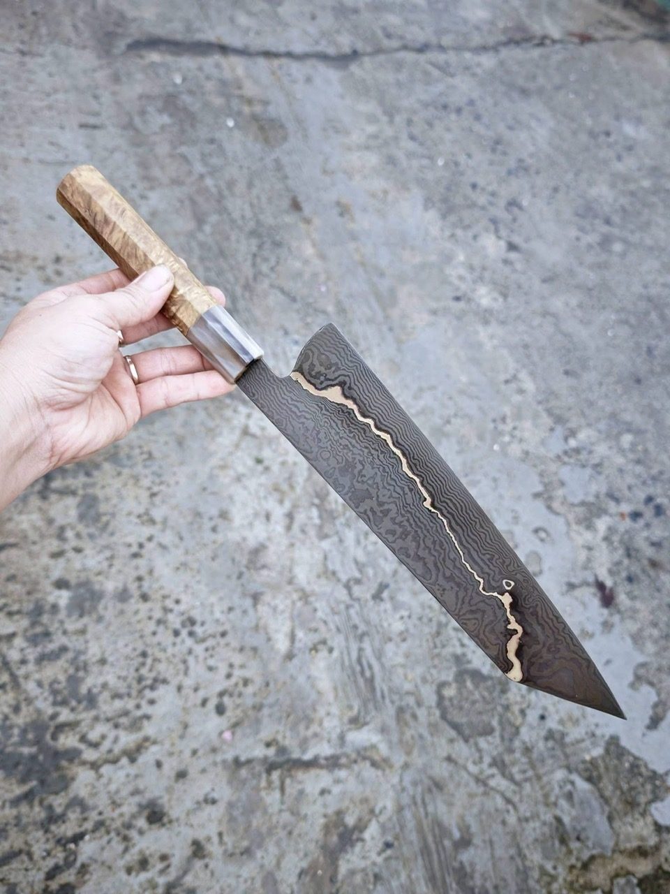Bunka Damascus Vân Đồng 210mm