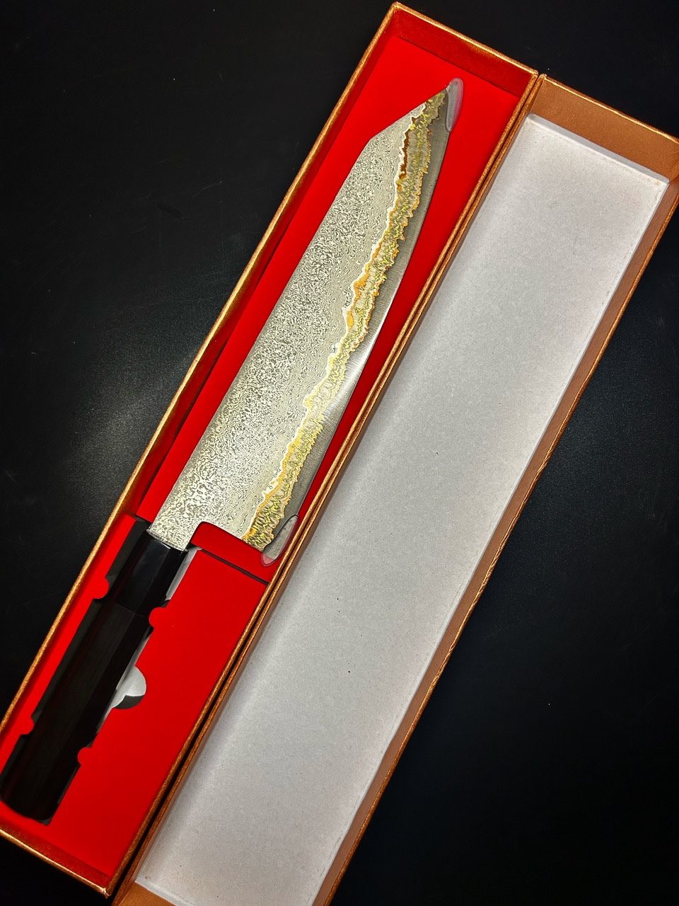 Kiritsuke Damascus 133 lớp Lõi thép Carbon 52100 240mm